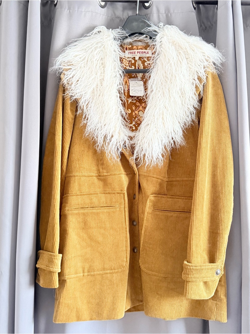 Free People Honey Corduroy Faux Fur Collar Coat – New With Tags – Size Large